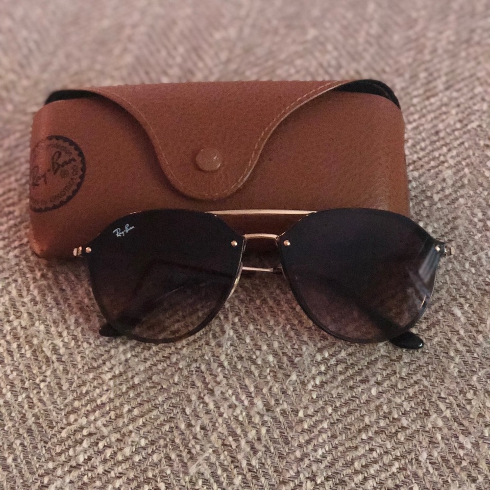 Women’s Ray-Ban Round Sunglasses